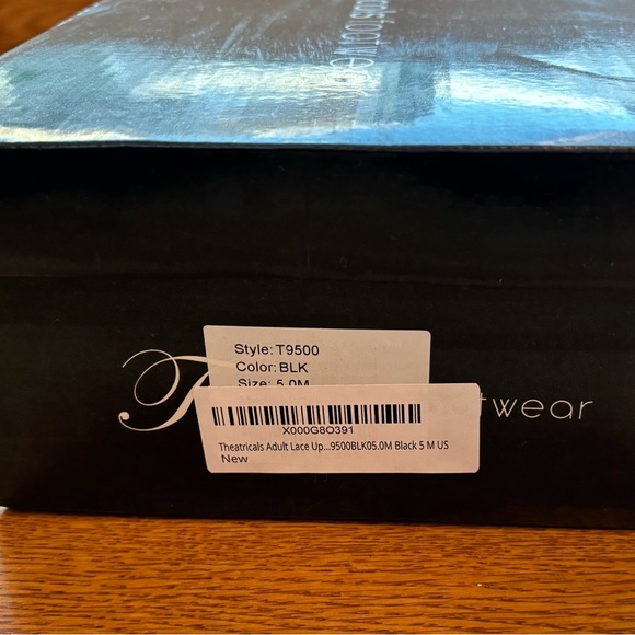 Theatricals Tap Shoes, Girls/Adult Size 5M, Black Lace Up - Picture 6 of 9